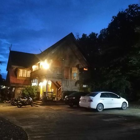 Hotel Crossroads House Mae Hong Son Exterior foto